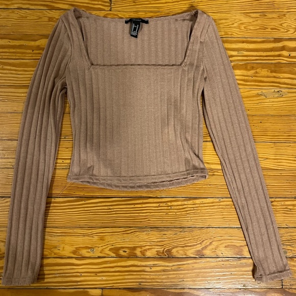 Mauve Cropped Long Sleeve - Picture 2 of 3